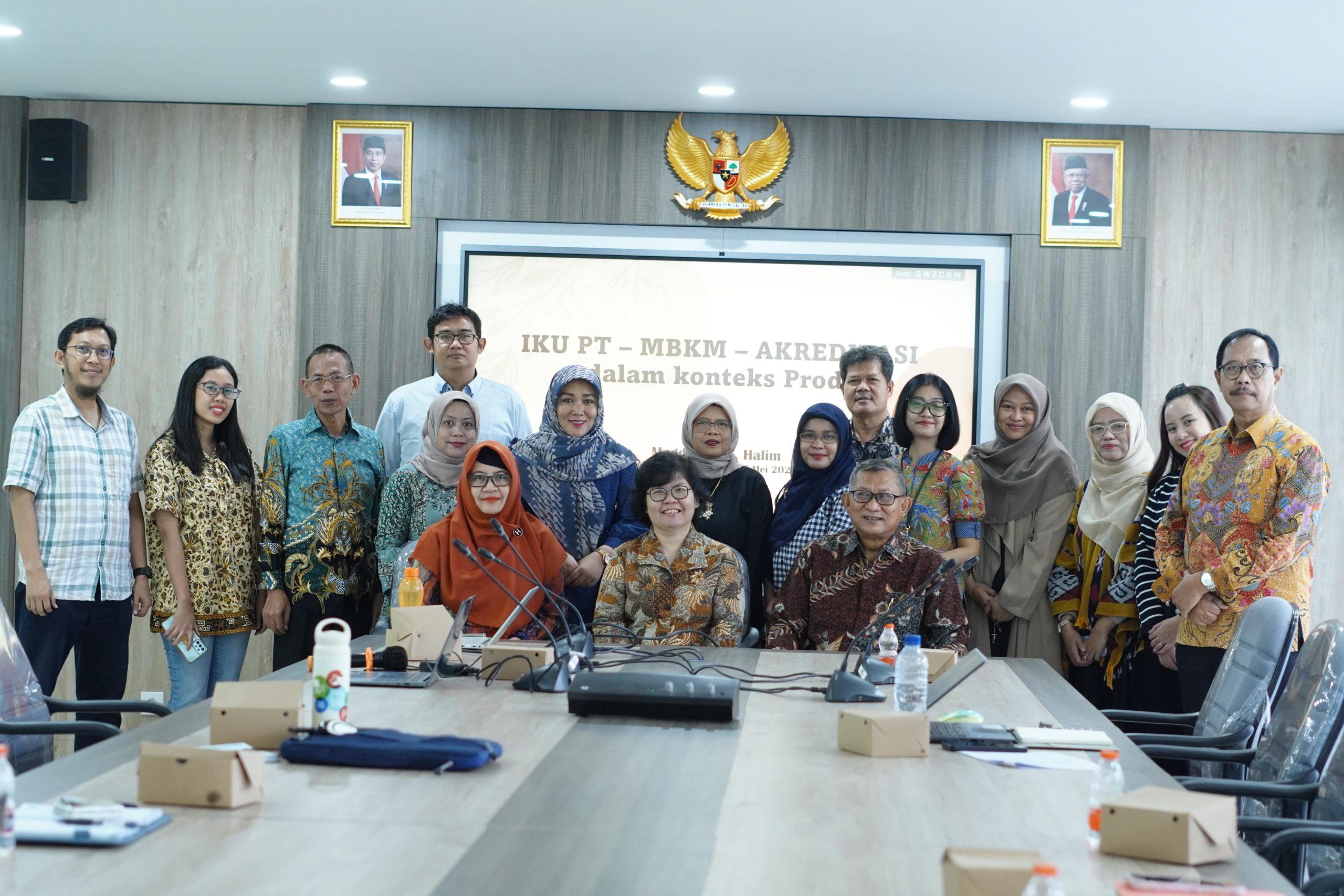 Read more about the article Bimbingan Teknis Strategi Implementasi MBKM