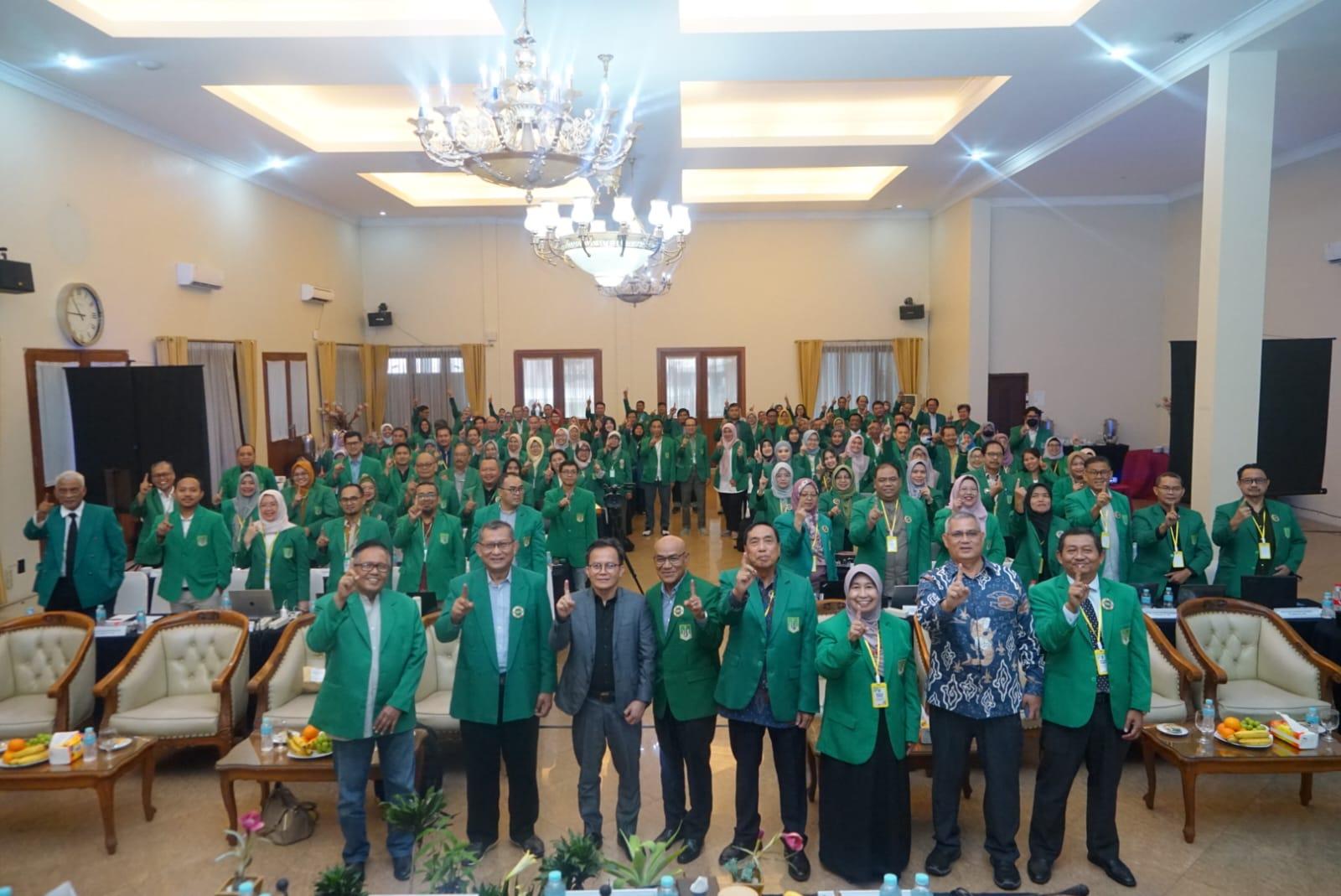 You are currently viewing Pembukaan Rapat Kerja Universitas Nasional Tahun Akademik 2024/2025 dengan Tema “Inovasi dan Kolaborasi: 75 Tahun Perjalanan Menuju Pendidikan Berbasis Teknologi dan Globalisasi”